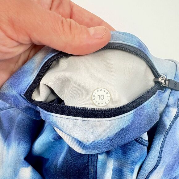 Lululemon | Speed Up Tight 
Full-On Luxtreme tye dye leggings | size 10 - Picture 8 of 8